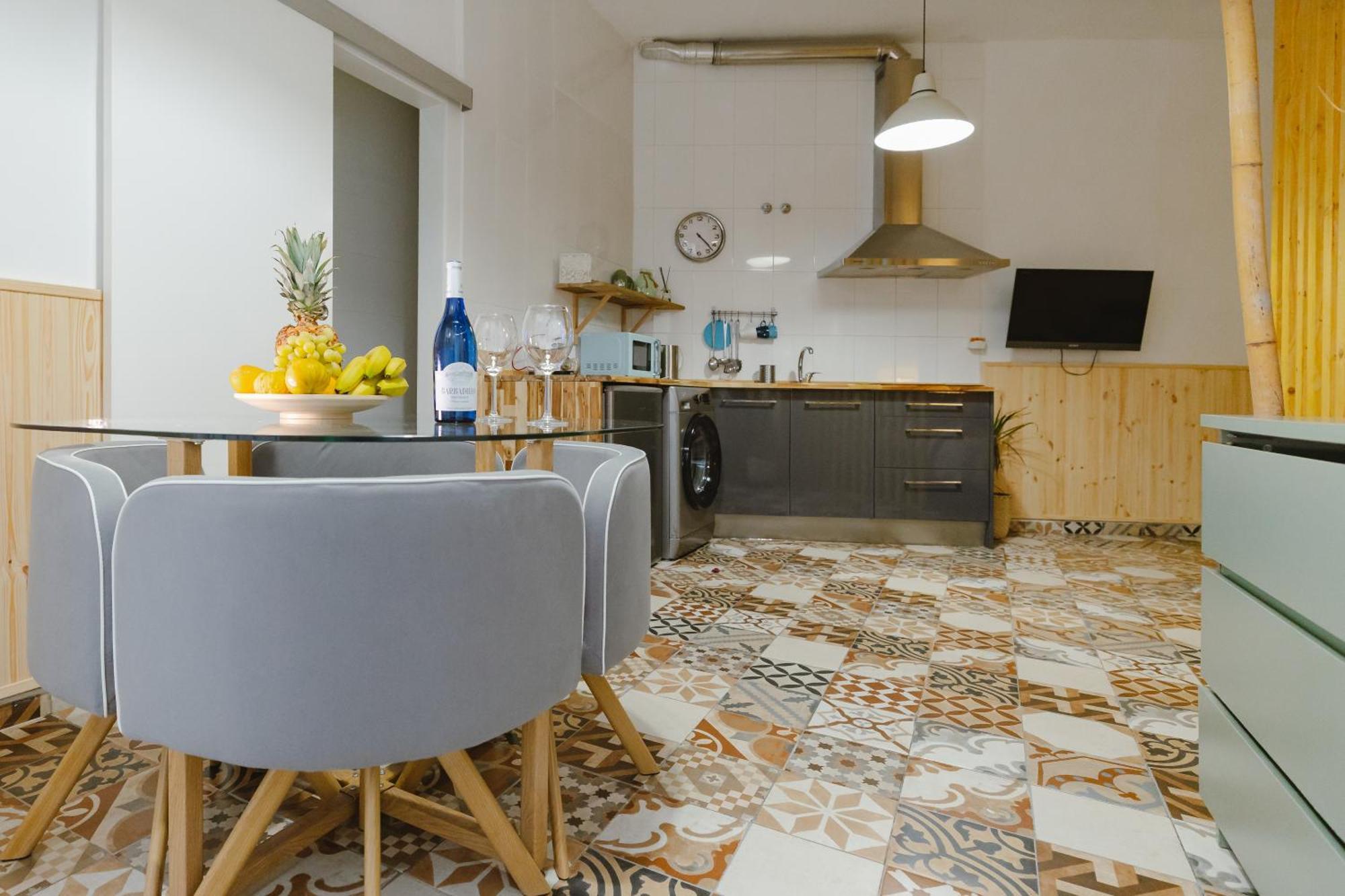 Letsmalaga - Lovely Studio In Malaga Centre Extérieur photo